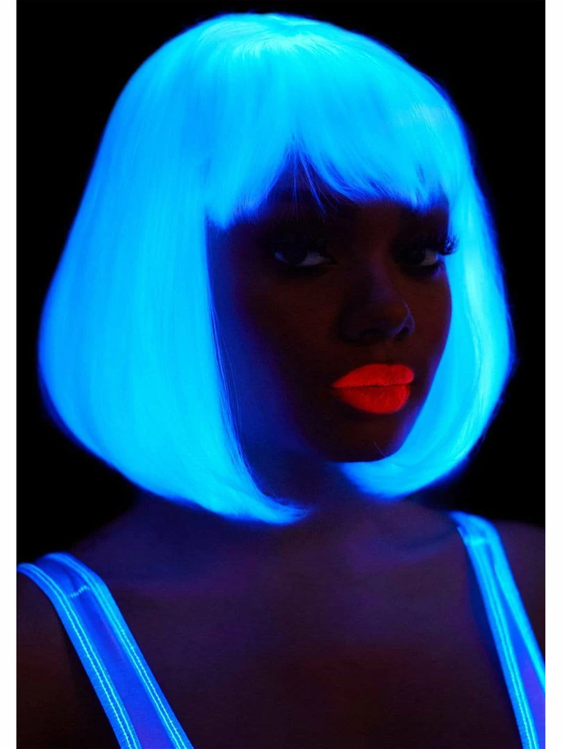 Leg Avenue Costumes Glow In The Dark Short Blonde Bob Wig UV Wig 2 Leg Avenue Costumes Glow In The Dark Short Blonde Bob Wig UV Wig
